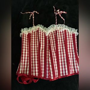 Red and white plaid Size 1820 or UK 22